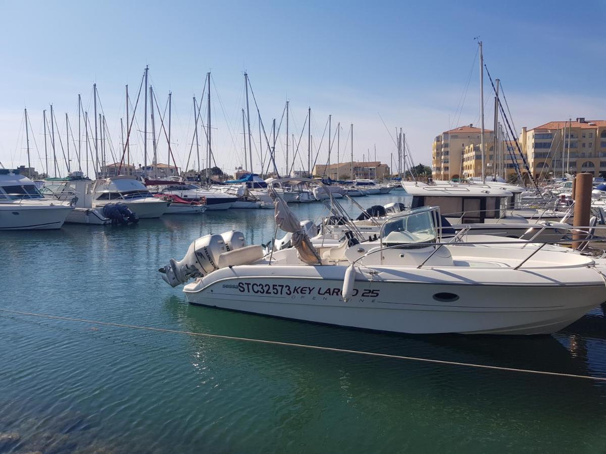La Galiote, T2 Vue Port, Terrasse Et Parking Appartement *